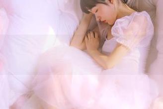 跟着安卓版“17吃瓜网”，感觉自己仿佛成为了某个小圈子的隐形人，超刺激！