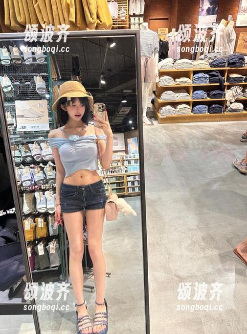 17吃瓜网 17吃瓜网:直达真相,顺便涨点见识,哈哈