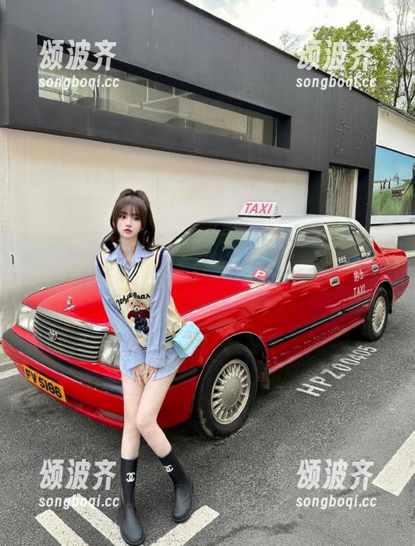 17吃瓜网 苹果版17吃瓜网每日大赛:谁能把瓜剥得最利索,咱们来比拼!