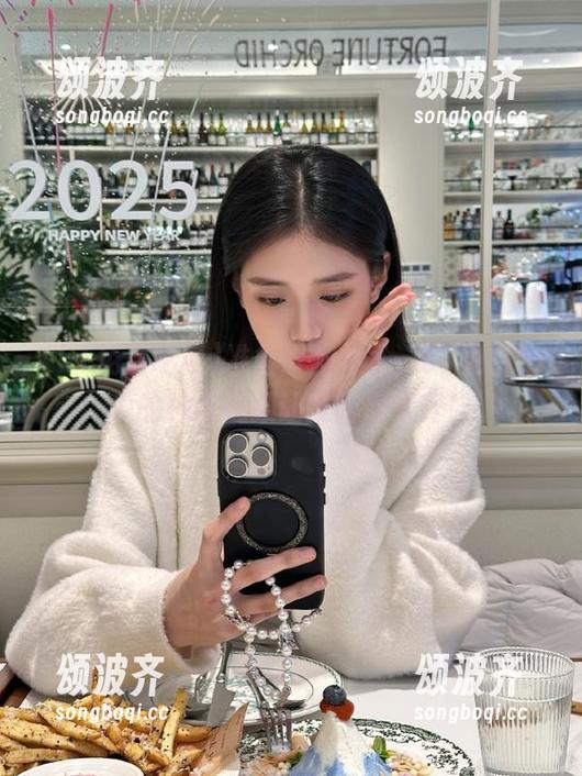 51免费吃瓜 准备好脑补了,51免费吃瓜的神级视频让我脑洞大开!