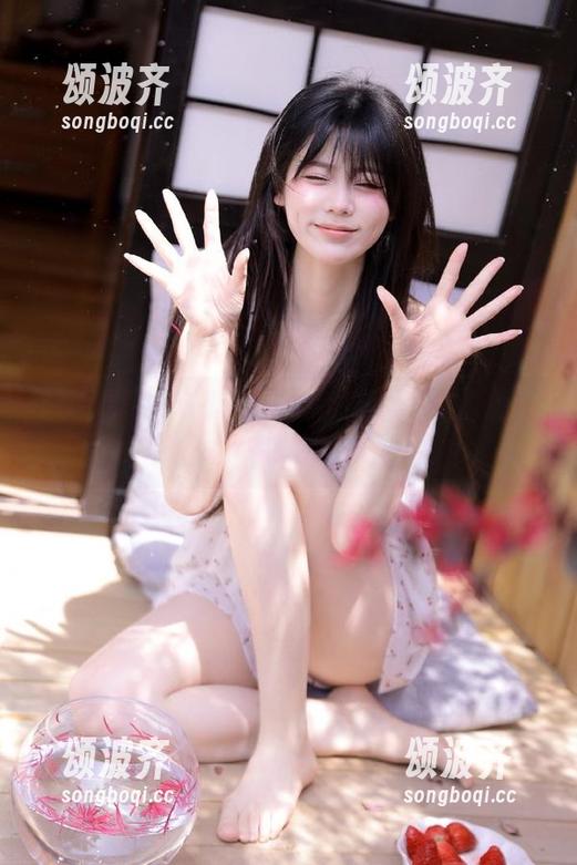 51吃瓜 51吃瓜直达:跟我家猫学后空翻,这训练我给满分!