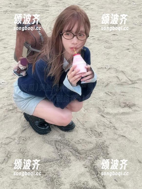 突然有种被国产黑料吸引的冲动，永不迷路在51吃瓜！