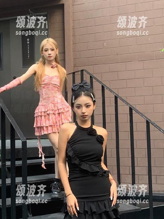51吃瓜 本以为是个宁静的首页,结果51吃瓜fun给我送来了“老板娘未婚夫”的劲爆新闻!