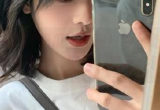 51吃瓜上线啦！今日吃瓜入口在线抢先体验，别怕，瓜不会咬人！