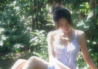 online，这个‘51吃瓜’官网，让我边走边吃瓜，嘴里啃着瓜，手上点着新鲜爆料！