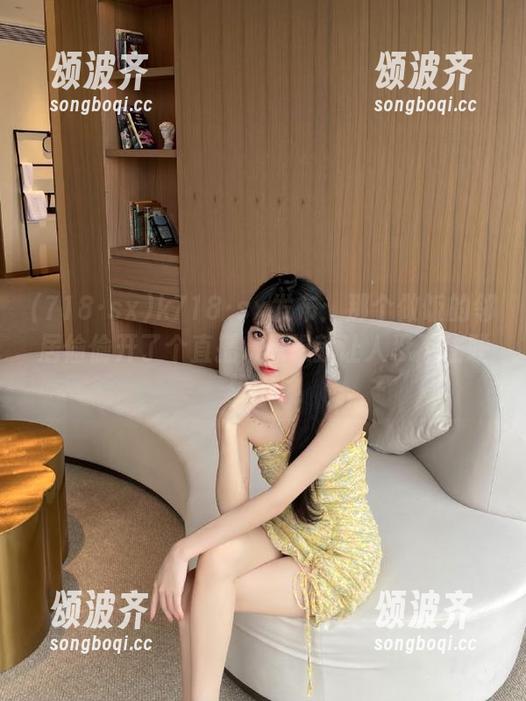 k718·sx发布：那个做饭的邻居偷偷开了个直播...想想就让人忍不住联想呢！