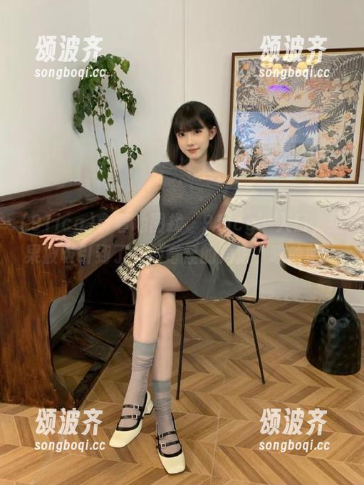 91icg 拿着地图找‘91icg’入口,结果被吸引到了其他奇怪的角落,噗哈哈!
