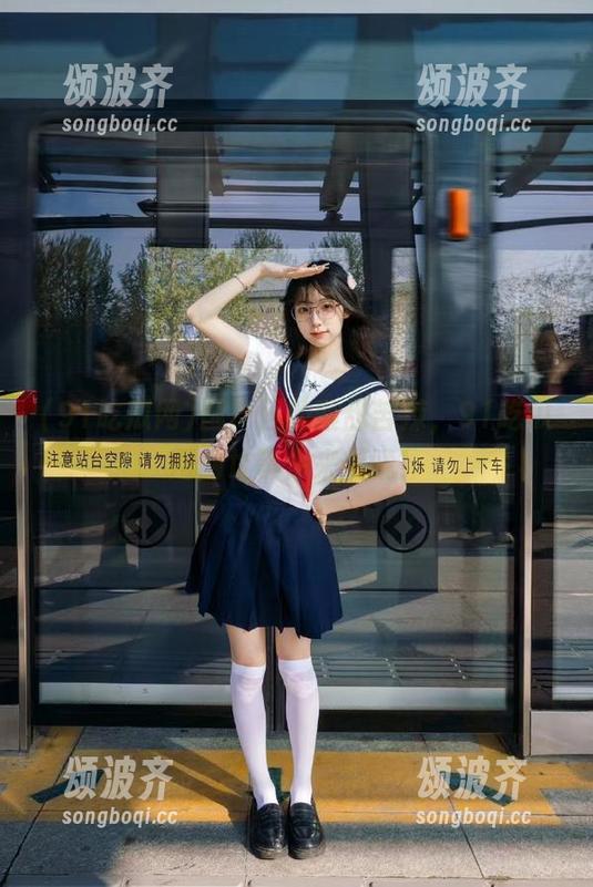 91吃瓜网 国产区的酸甜苦辣,91吃瓜网网址等你来揭晓!