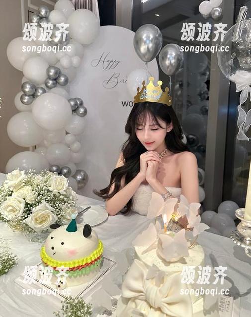hlw的收藏夹，意外的令人心动，这些瓜被我圈起来了哦