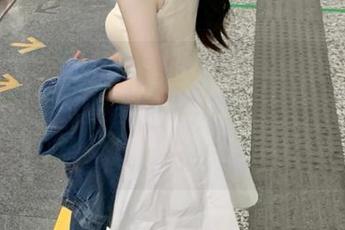 今天翻开“www.吃瓜网36w.cc”的视频，觉得今世繁华都不过如此…啧啧啧