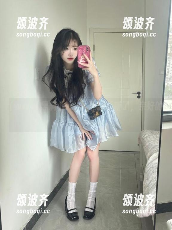 www.黑料 www.黑料更新了,亲好的看,瓜更甜!