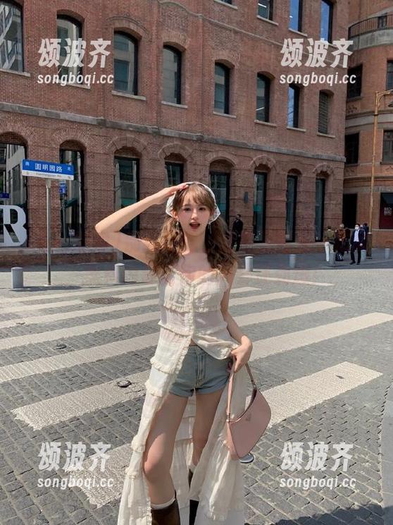 五一吃瓜 别再犹豫,赶紧下载五一吃瓜,黑料内容比你的八卦还劲爆!