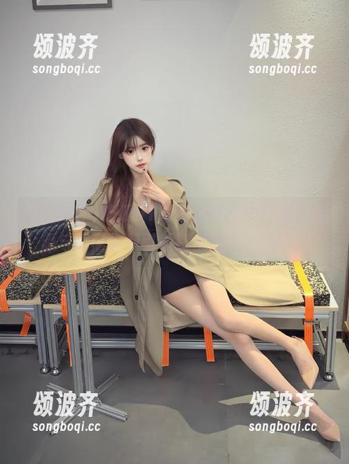 吃瓜91阿姨新鲜出炉，暴力资源与离谱爆料引领踩坑潮流，来吧！