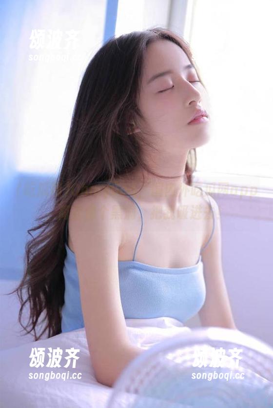 吃瓜网 OhmyGod,国内外吃瓜网app,简直像个黑洞,把我吸进去!