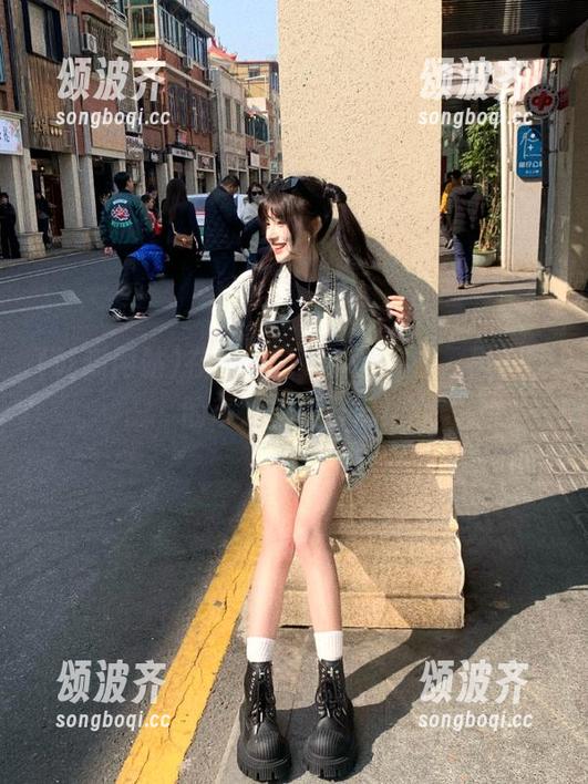 吃瓜网站 在吃瓜网站地址畅游,黑料网的奇妙旅程开启!