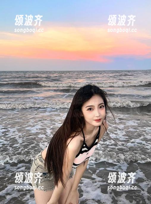 吃瓜黑料网 在‘吃瓜黑料网’的网页里,最新曝光事件让我忍不住吃了一颗无形的瓜!