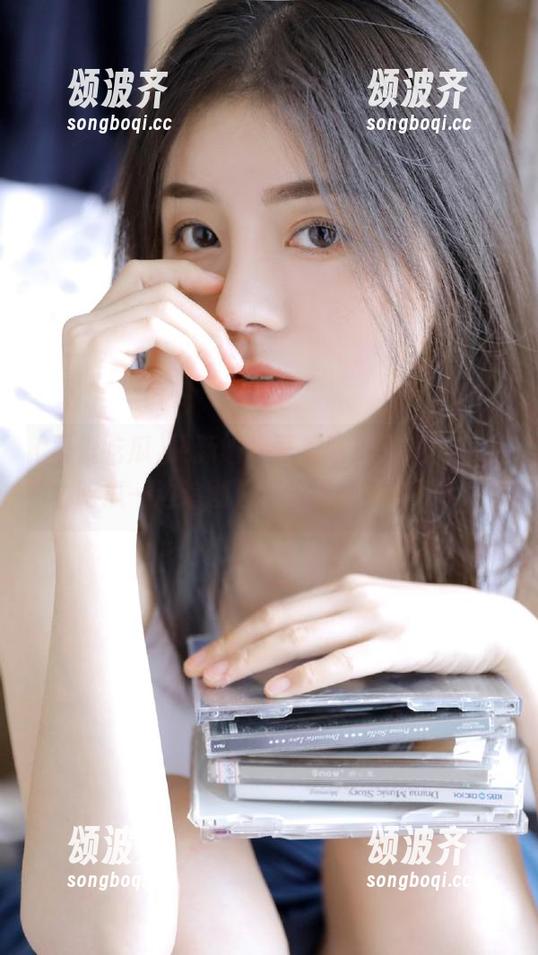 吾爱吃瓜 更新啦!吾爱吃瓜在线,一边吃瓜一边追剧,你觉得哪边更好?