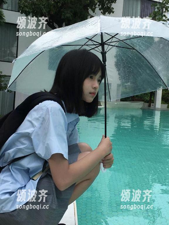 扒哥黑料 这个时间段,“www.扒哥黑料”突然更新,让我摸不到头脑…心中无数个问号!