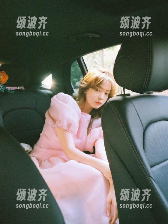网曝吃瓜 哎呀,又有新瓜,看网曝吃瓜的时候我终于有收藏功能了