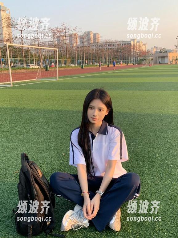 黑料不打烊06 能不能不下载万里长征黑料不打烊06?我说你试试,让你感受八卦的魅力!