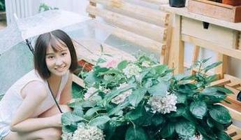 “黑料不打烊”热乎乎的更新：免费吃瓜，一口咬下去有惊喜！