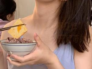 “51黑料不打烊”变身“八卦快递”，点此传送门开启奇妙旅程！