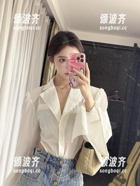 你看过黑料正能量网页么？八卦都像水果糖，甜得发腻！