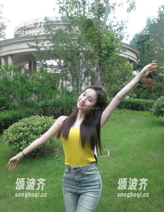 黑料网 黑料网app,让我思考,真实和污秽到底分界在哪?