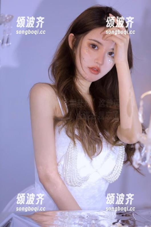 黑社料 什么?“黑社料”这种玩意儿居然有下载的网址?!点进去我忘了干嘛了…